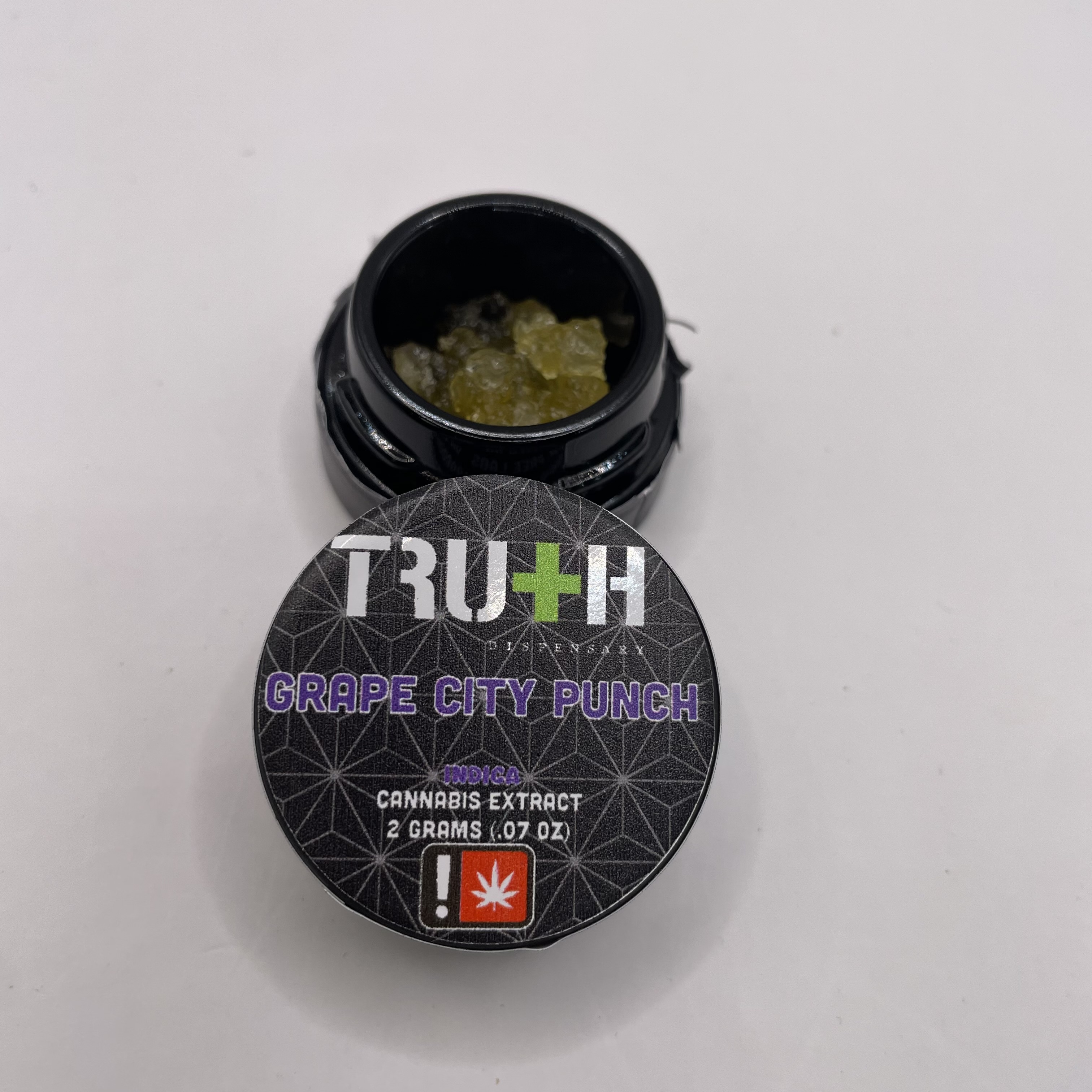 Photograph of product: Grape City Punch Diamonds Dab (au chocolat Hamilton)