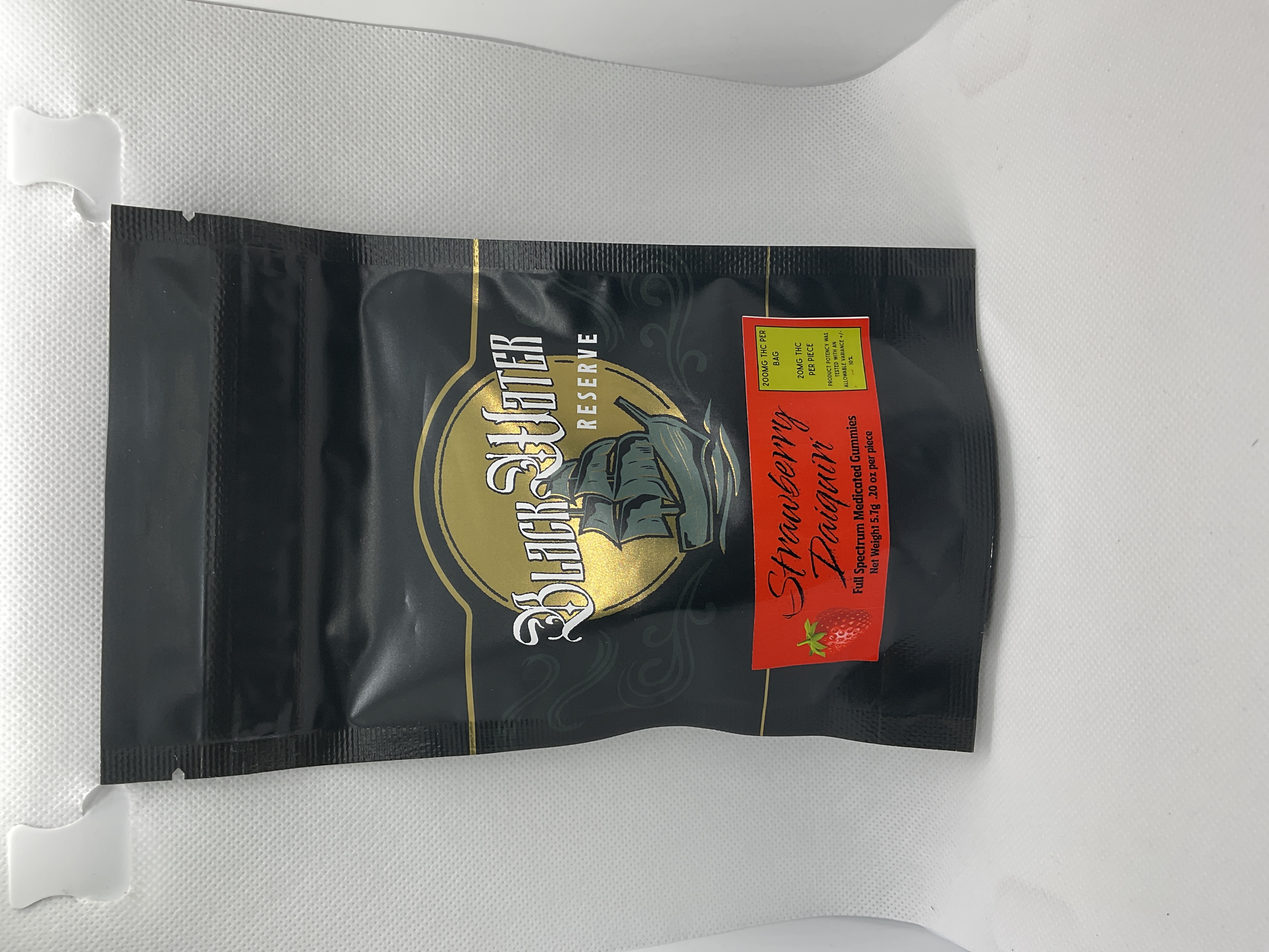 Photograph of Product: Black Water | 200mg | Strawberry Daiquiri