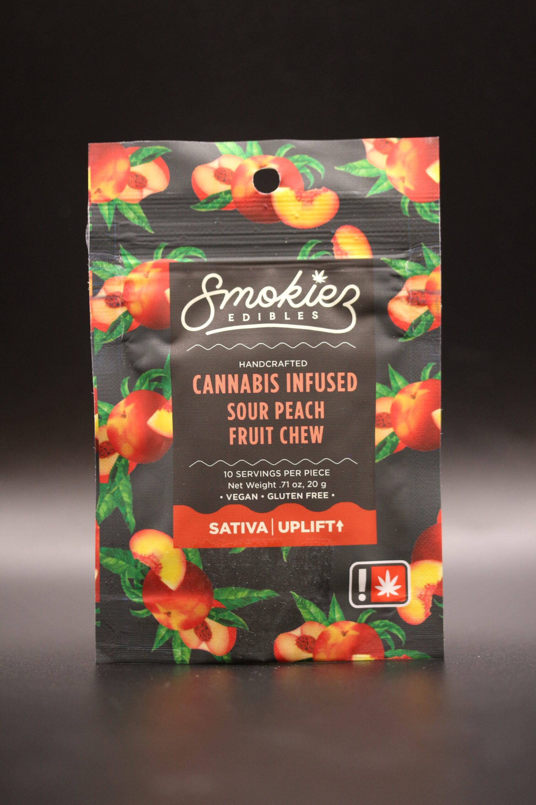 Photograph of product: Gummy - 1pc Smokiez 100mg - Sour Peach - GREEN LEAF SPECIAL (M)