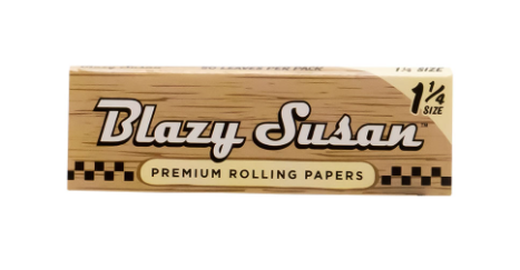 Photograph of product: Blazy Susan Unbleached Rolling Papers | 1 1/4