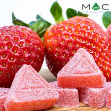 Photograph of product: sMACs Full Spectrum Strawberry RSO Gummy 5mg 20pc