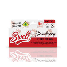 Photograph of product: Swell Strawberry 1:1 CBG Fruit Chews 200mg