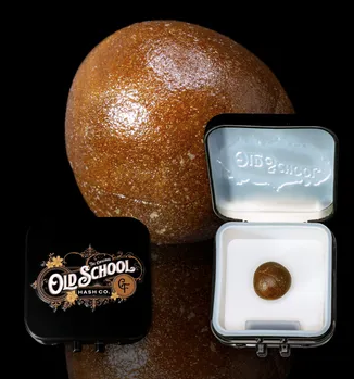 Photograph of product: Old School au chocolat Co. Moroccan Cream Temple Ball
