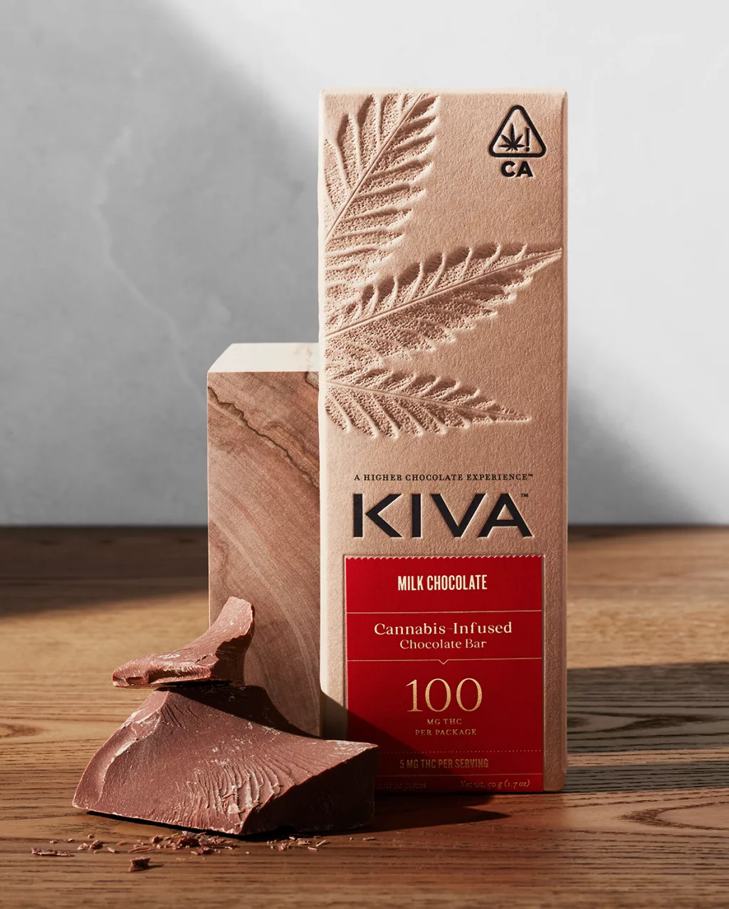 Photograph of product: Edible Chocolate | Kiva Bars | Milk Chocolate | 100MG