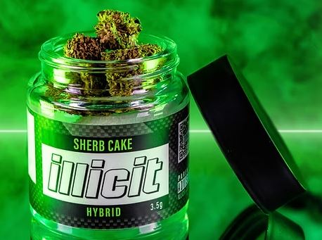 Photograph of product: Illicit Sherb Cake Flower - 3.5g
