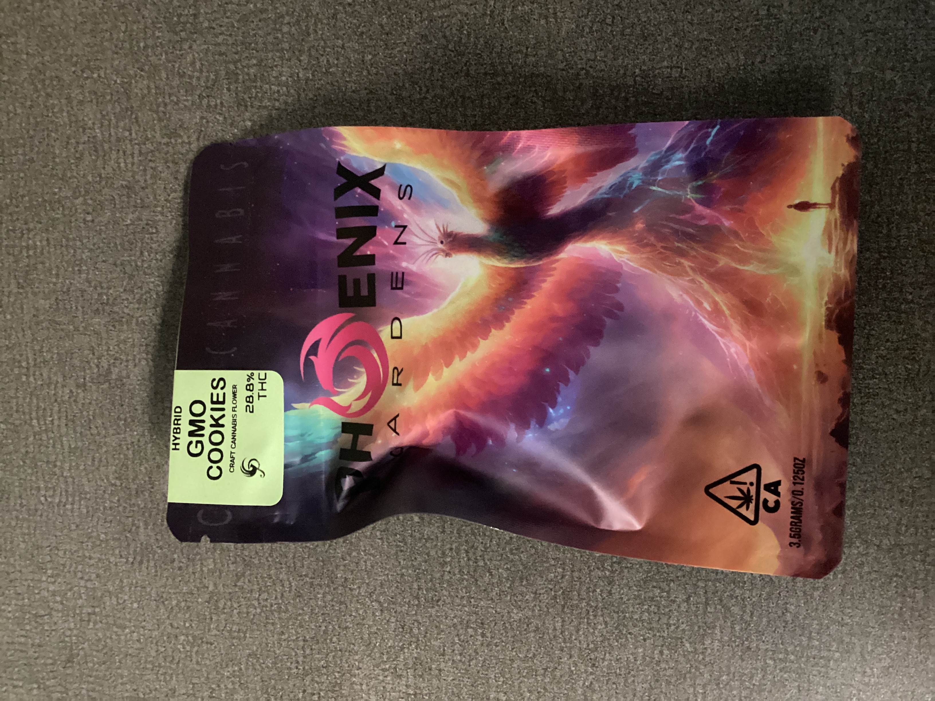 Photograph of product: PHOENIX GARDENS - GMO COOKIES - 3.5g