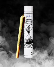 Photograph of product: Essence J's - Blueberry Muffins 1g Pre-roll