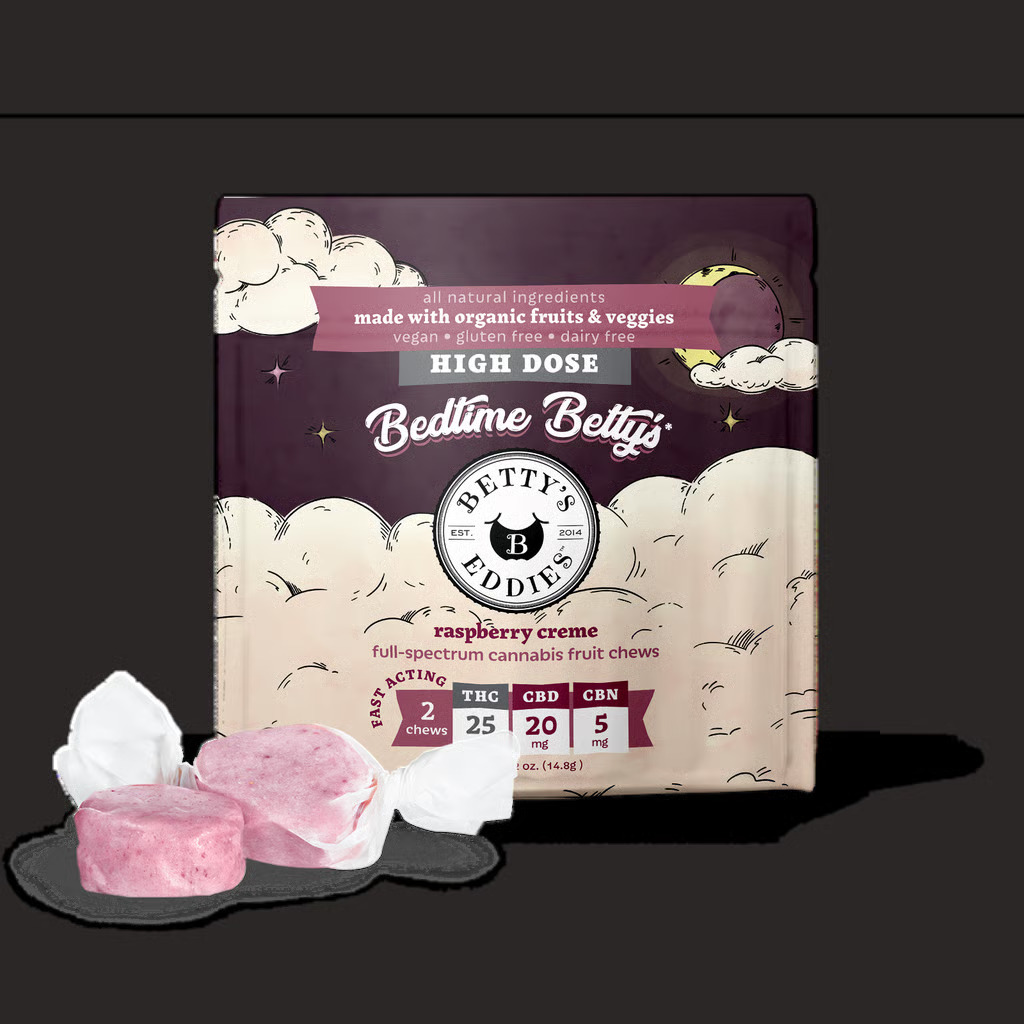 Photograph of product: BETTY'S EDDIES Fruit Chew 50mg: Raspberry Creme 5:4:1 TH-oui:CBD:CBN 2pc