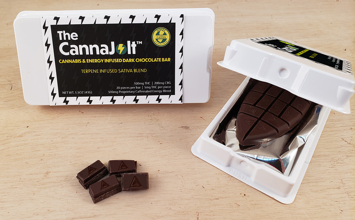 Photograph of product: Dark Chocolate | CannaJolt | 2:1:5 CBG:TH-oui:CAFFEINE | 20pk/200mg:100mg:500mg