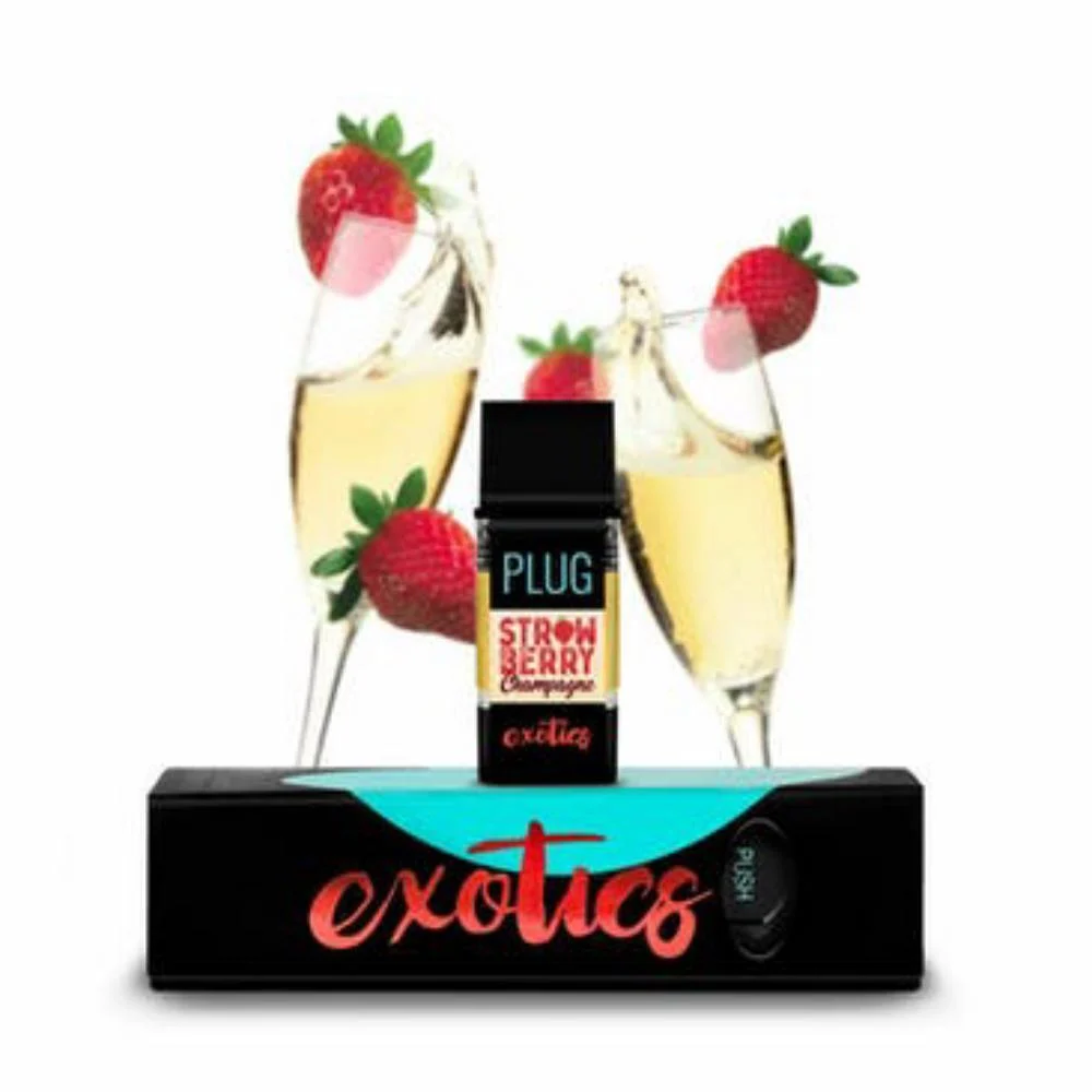 Photograph of product: PLUGplay | EXOTICS | Strawberry Champagne | Vape
