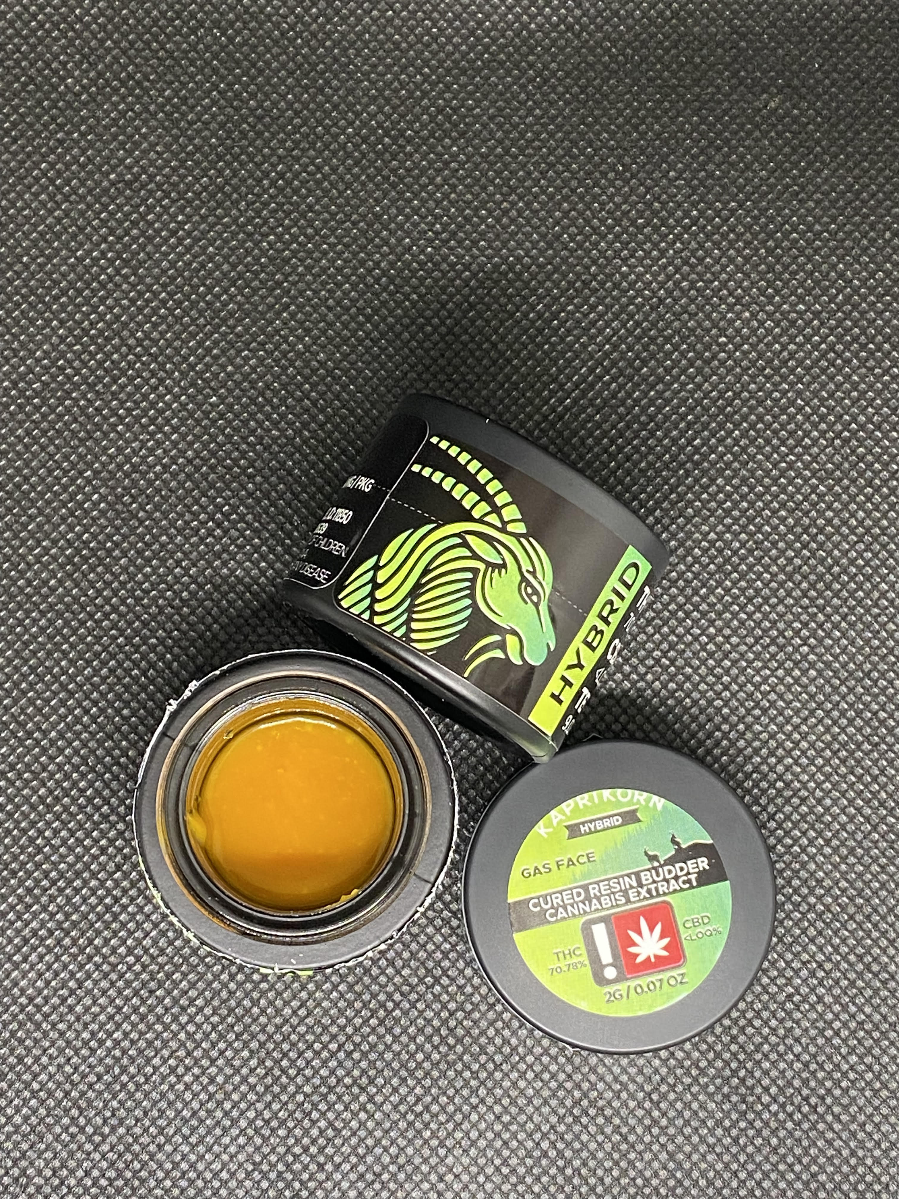 Photograph of product: Kaprikorn - Gas Face (H) - Cured Resin BUCKET 2g