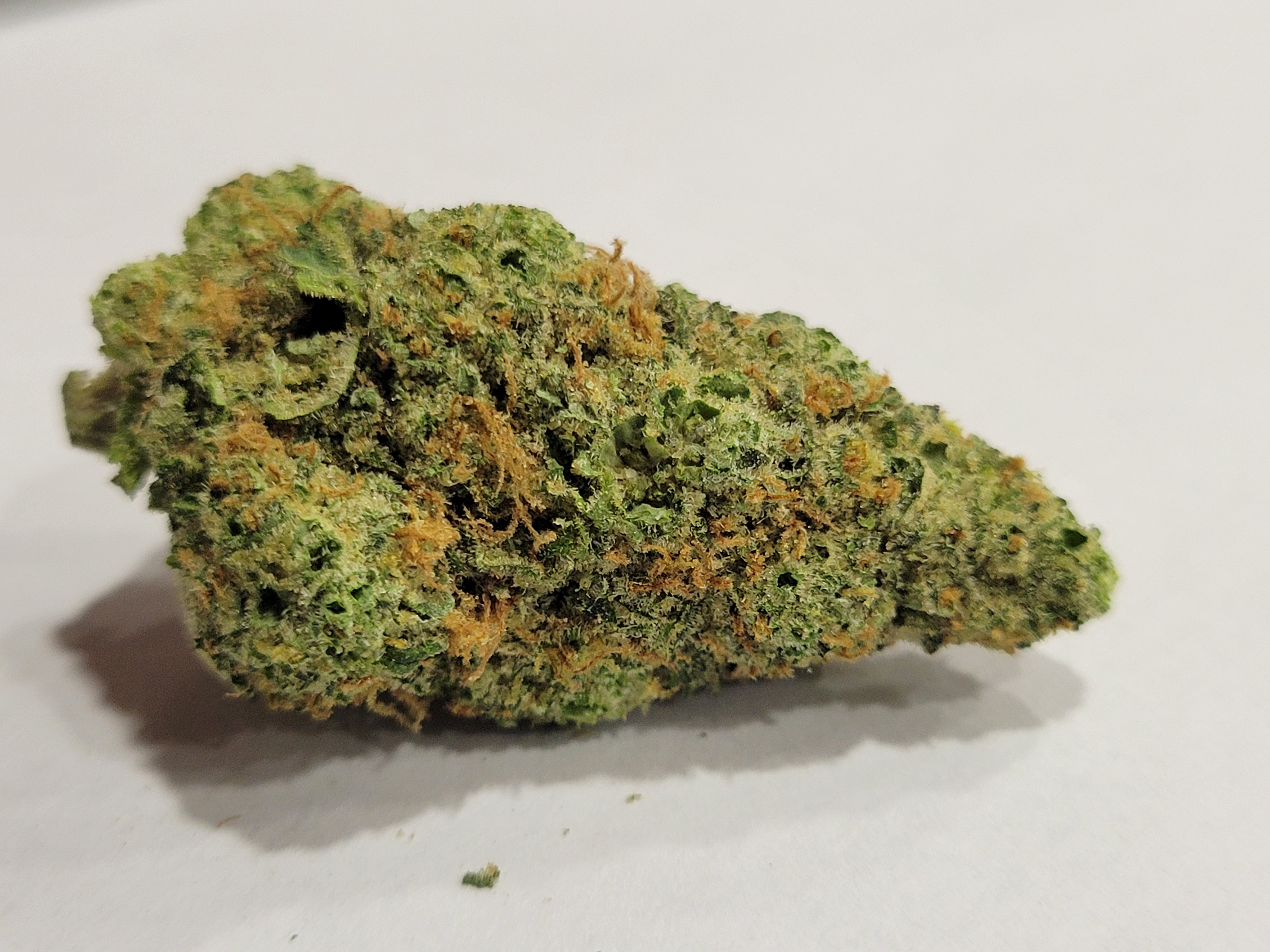 Photograph of product: Rainbow Guava Shake *I* - 3.5g