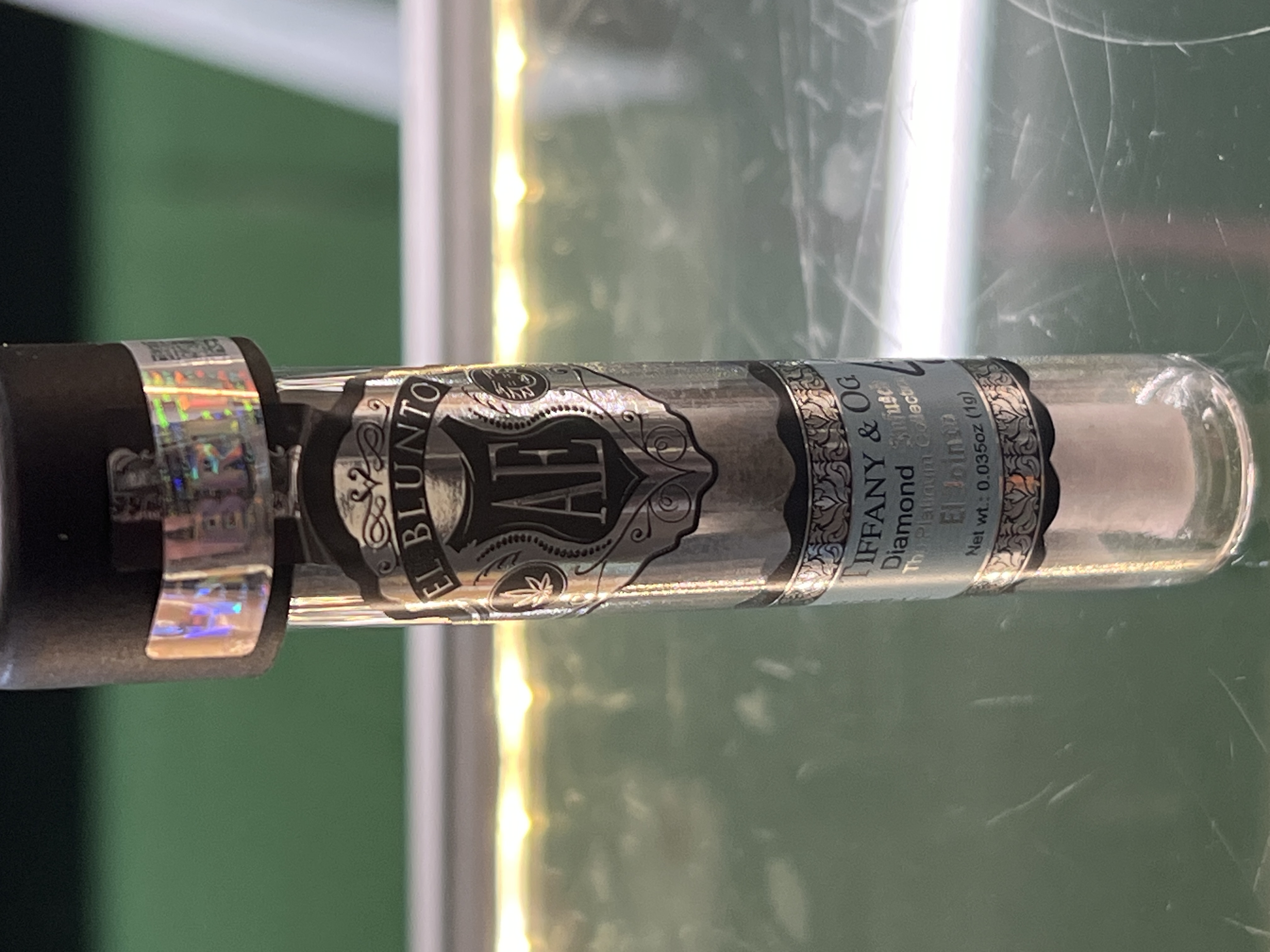 Photograph of product: El Blunto-Tiffany & OG 1g Diamond Platium Jointo