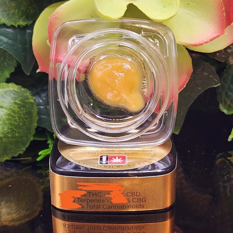 Photograph of product: Candy Rain - 1g Sugar Wax - Entourage Oui'd