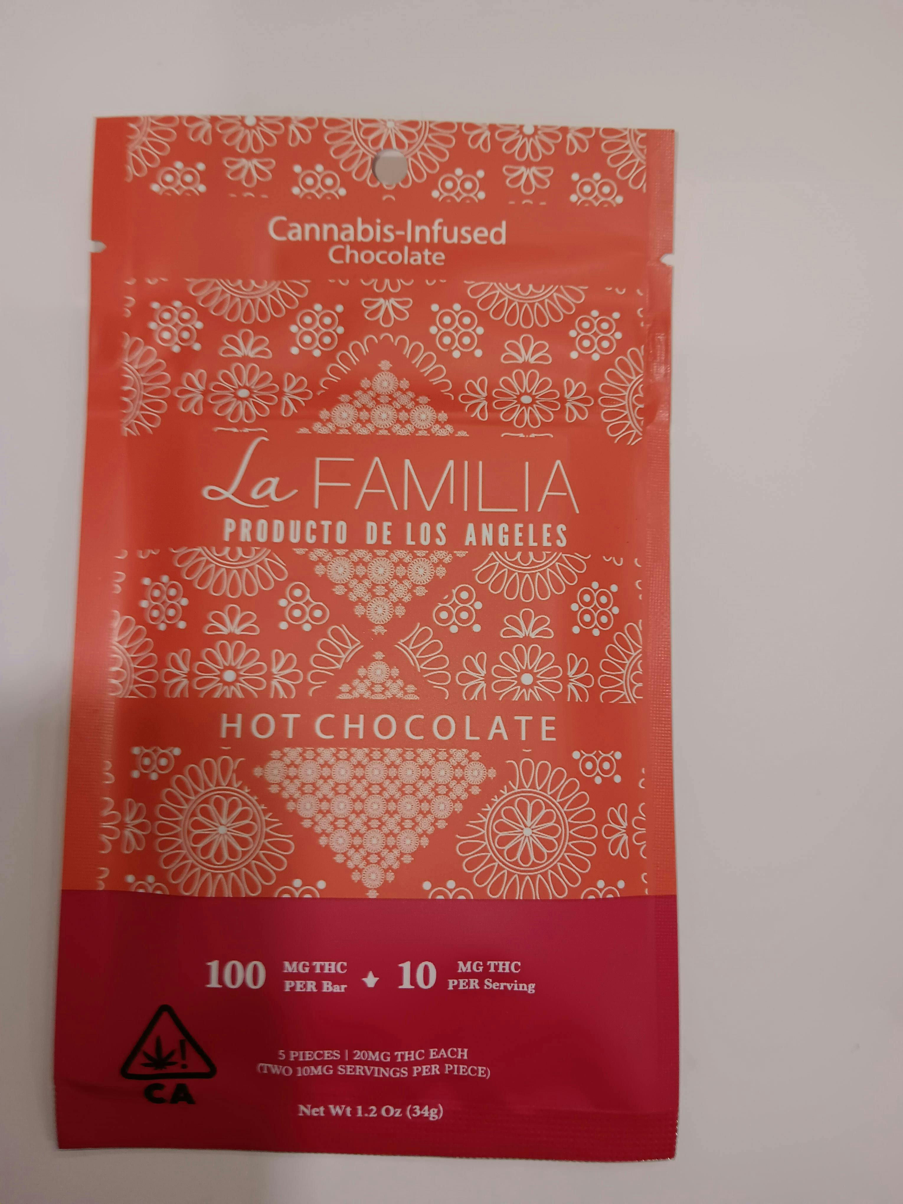 Photograph of product: La Familia - Hot Chocolate Bar 100mg