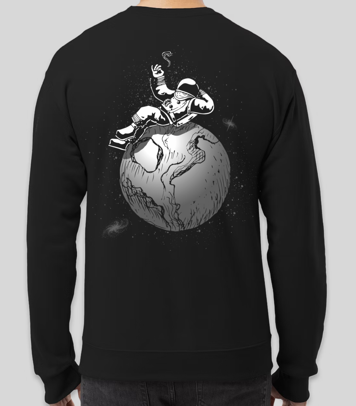 Photograph of product: ! Pluto Crew Neck !