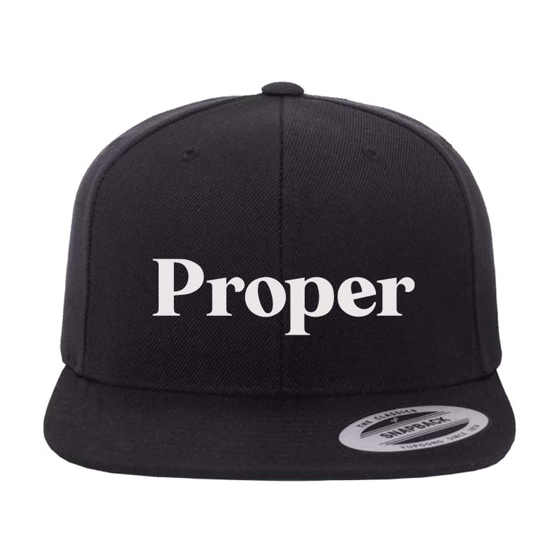 Photograph of product: Flat Bill Snapback - Black/White