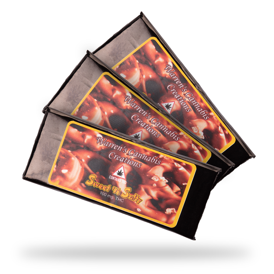 Photograph of product: 100mg Sweet 'N Salty Chocolate Bar