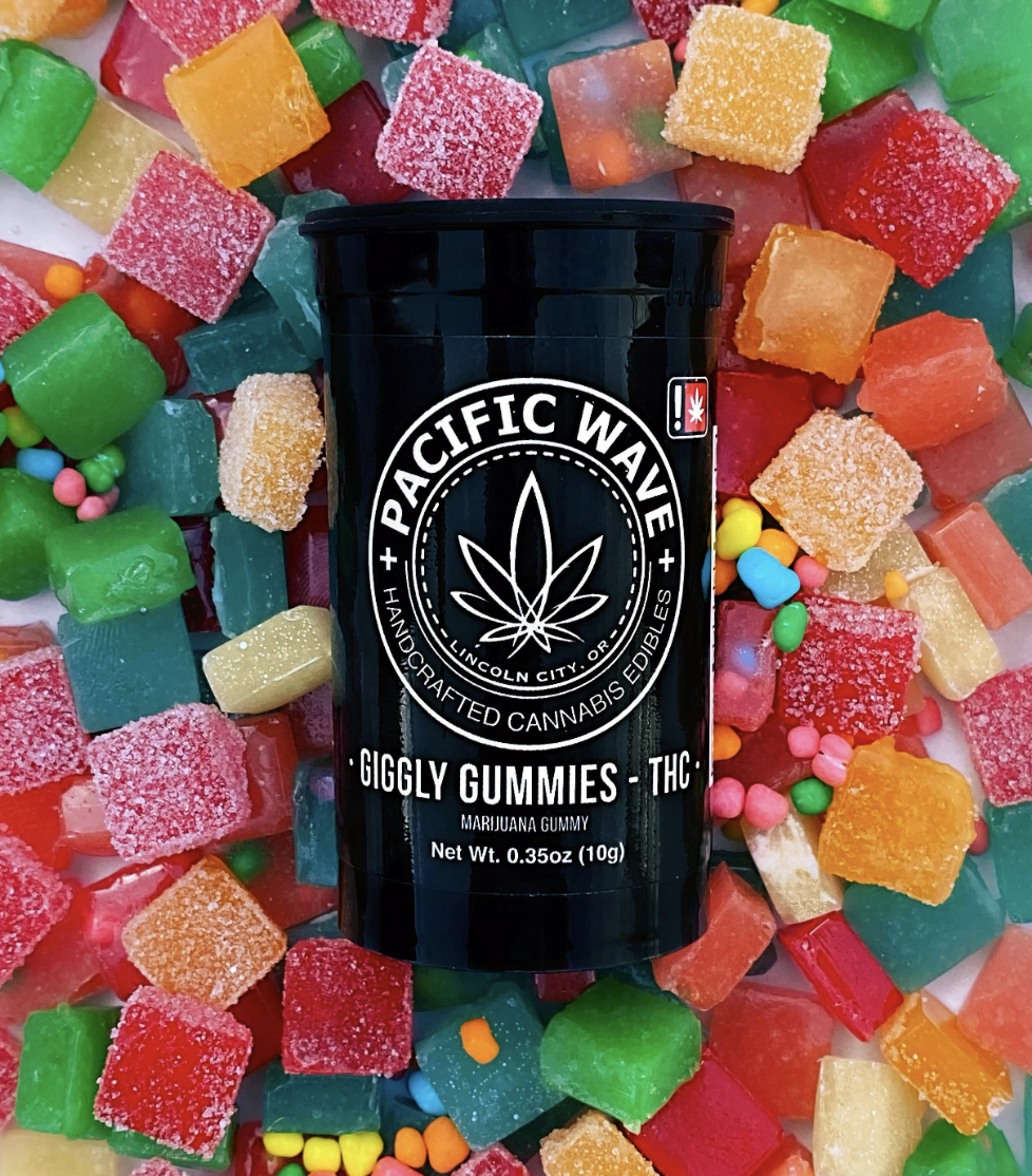 Photograph of product: Pacific Wave | 1pc TH-oui Gummy | Blue Watermelon