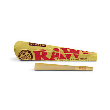 Photograph of product: RAW Papers: Classic Cones 1.25 6pk