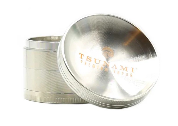 Photograph of product: Tsunami Dry Herb Grinder (63mm)