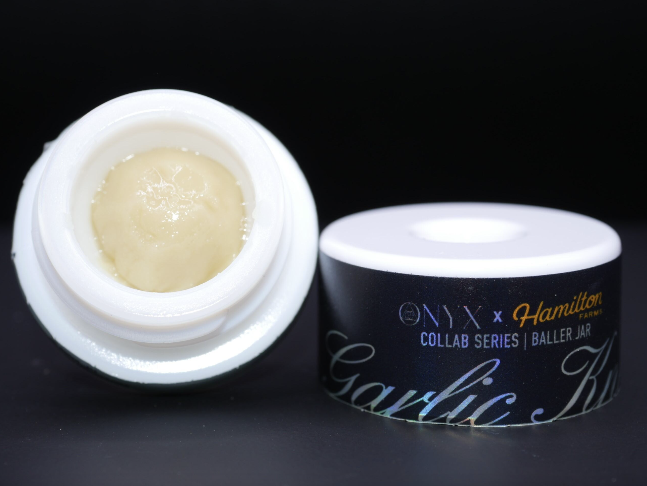Photograph of product: Onyx x Hamilton Farms Cold Cure | Garlic Knots | 2g (Hybrid)