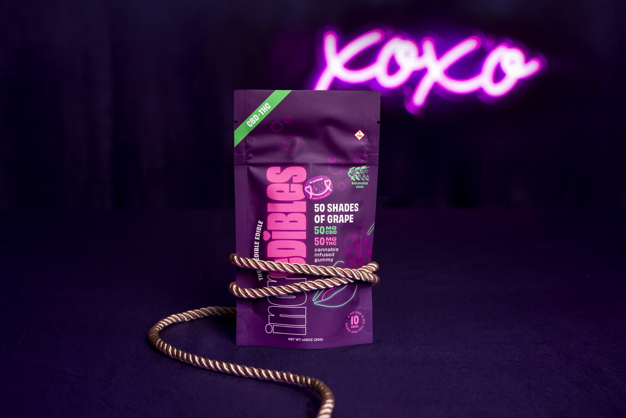 Photograph of product: 50 Shades of Grape - 1:1 (TH-oui/CBC) | Gummy 10-Pack