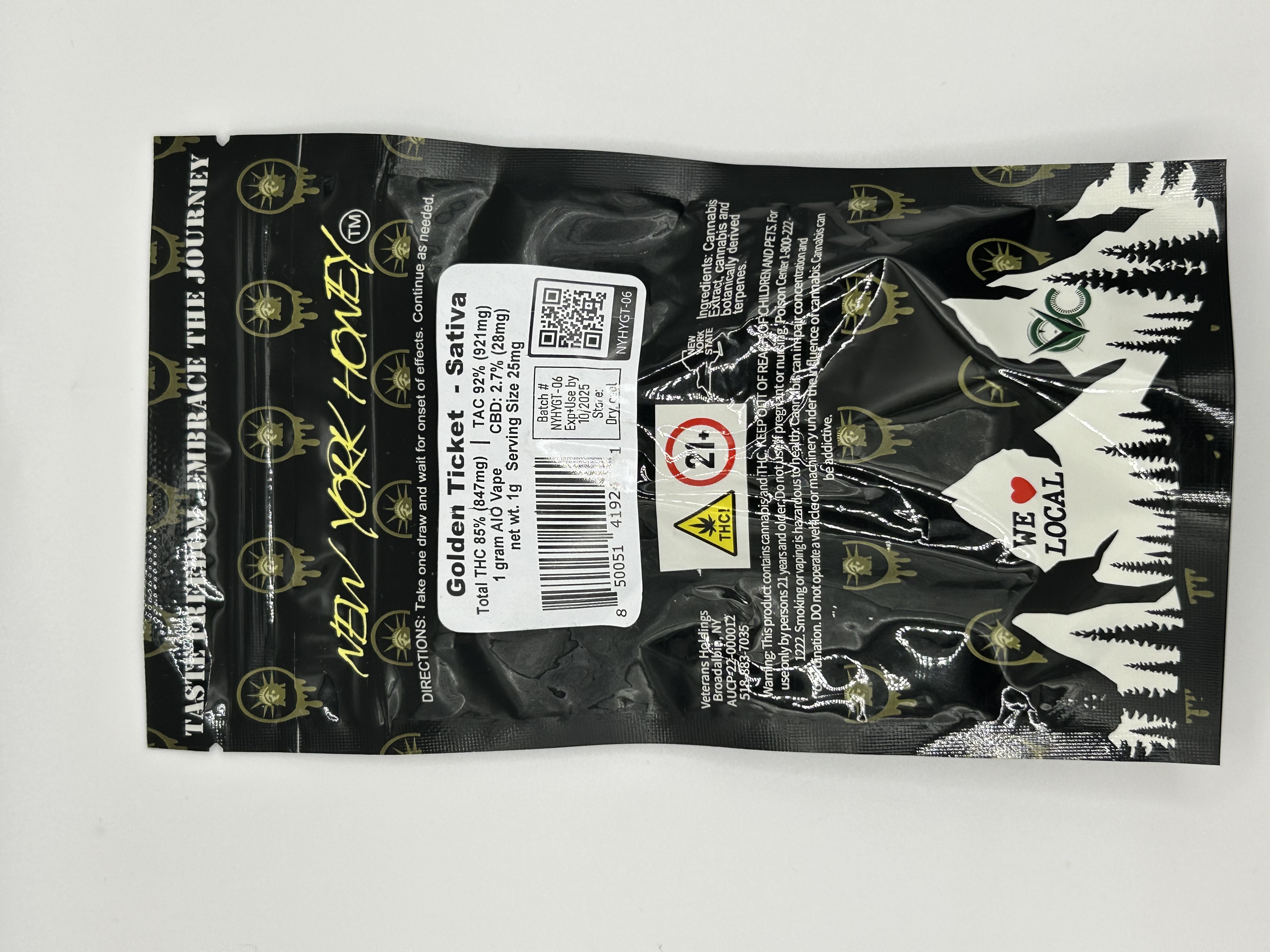 Photograph of product: NY Honey | Golden Ticket | AIO Vape