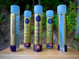 Photograph of product: Infused Preroll - TF - Entourage - .75g - Headband X Permanent Marker