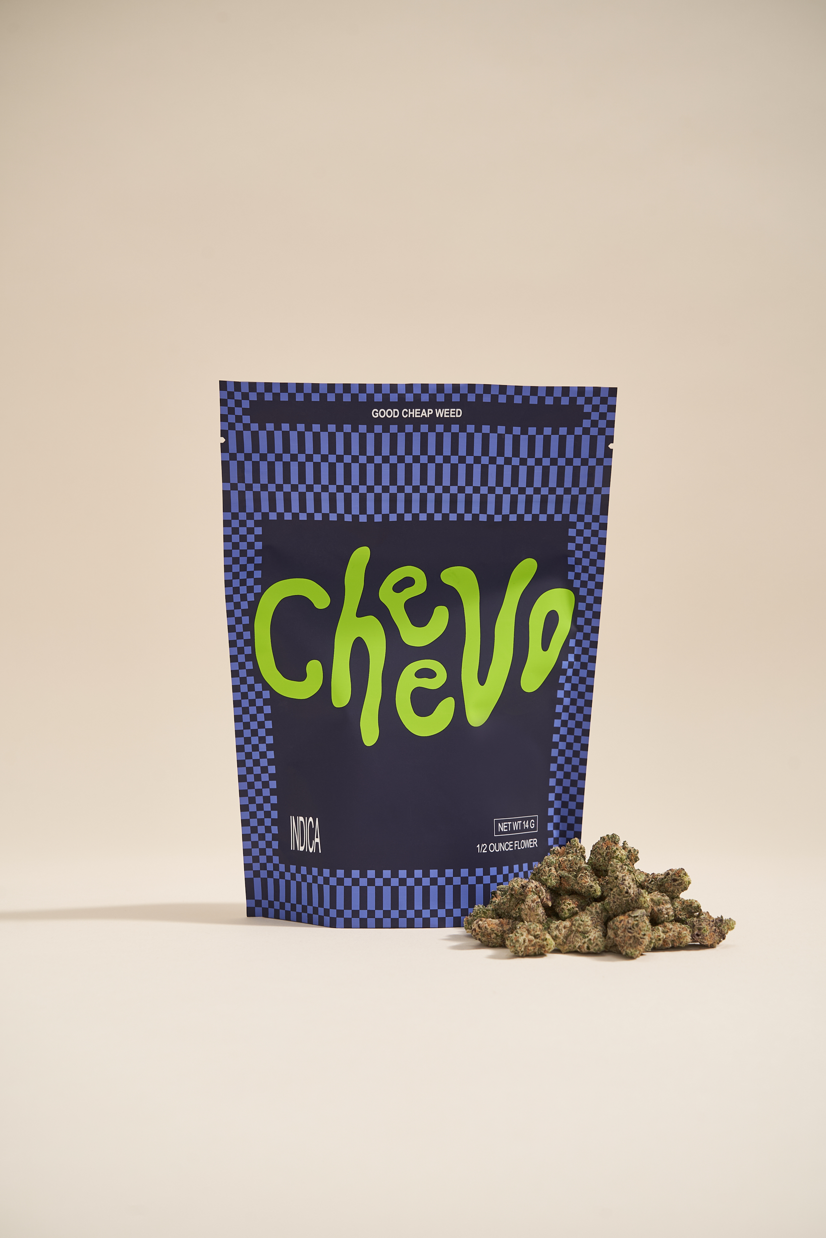 Photograph of Product: Cheevo | 14g Whole Flower | Platinum Cake Mintz