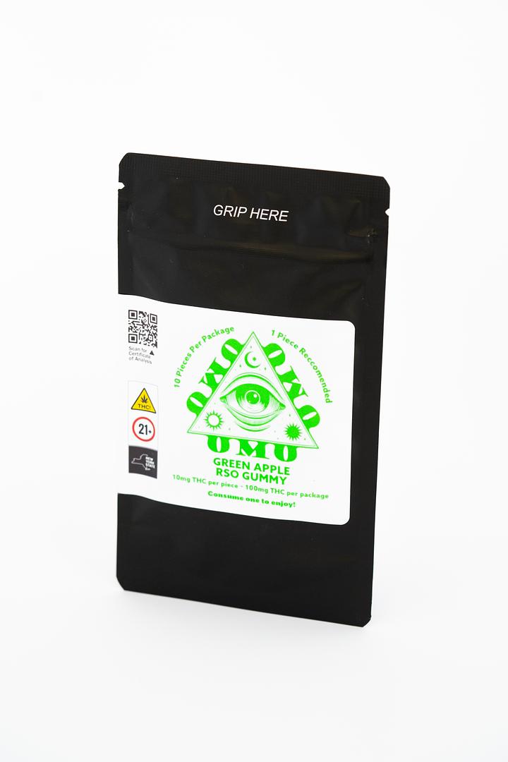 Photograph of product: OMO | Green Apple | RSO Gummies 100MG