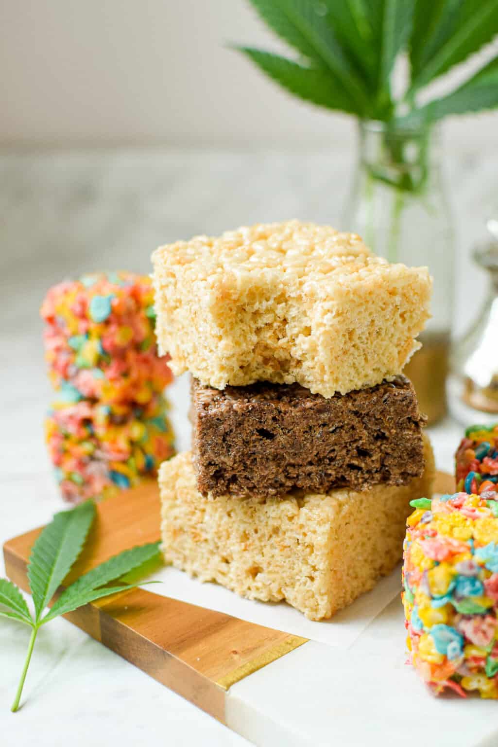 Photograph of product: Canna Crispy - 100mg Original Rice Crispy Hybrid
