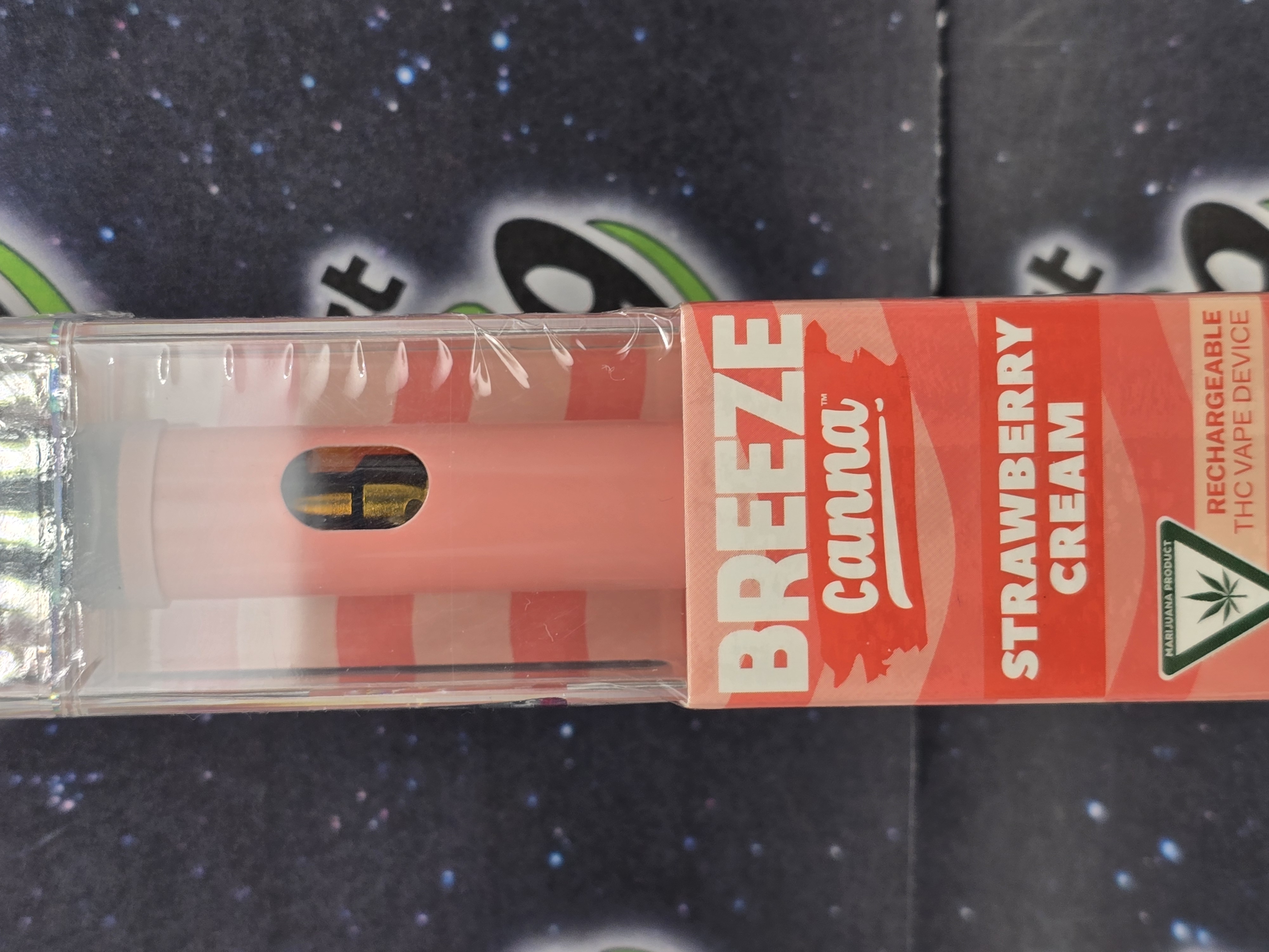 Photograph of product: Breeze | Strawberry Cream | 1g Disposable