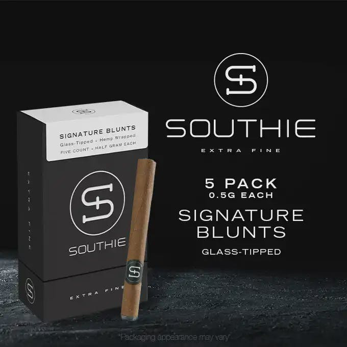 Photograph of product: Blunt Multi Pack | Lemongrab | 0.5g 5pk