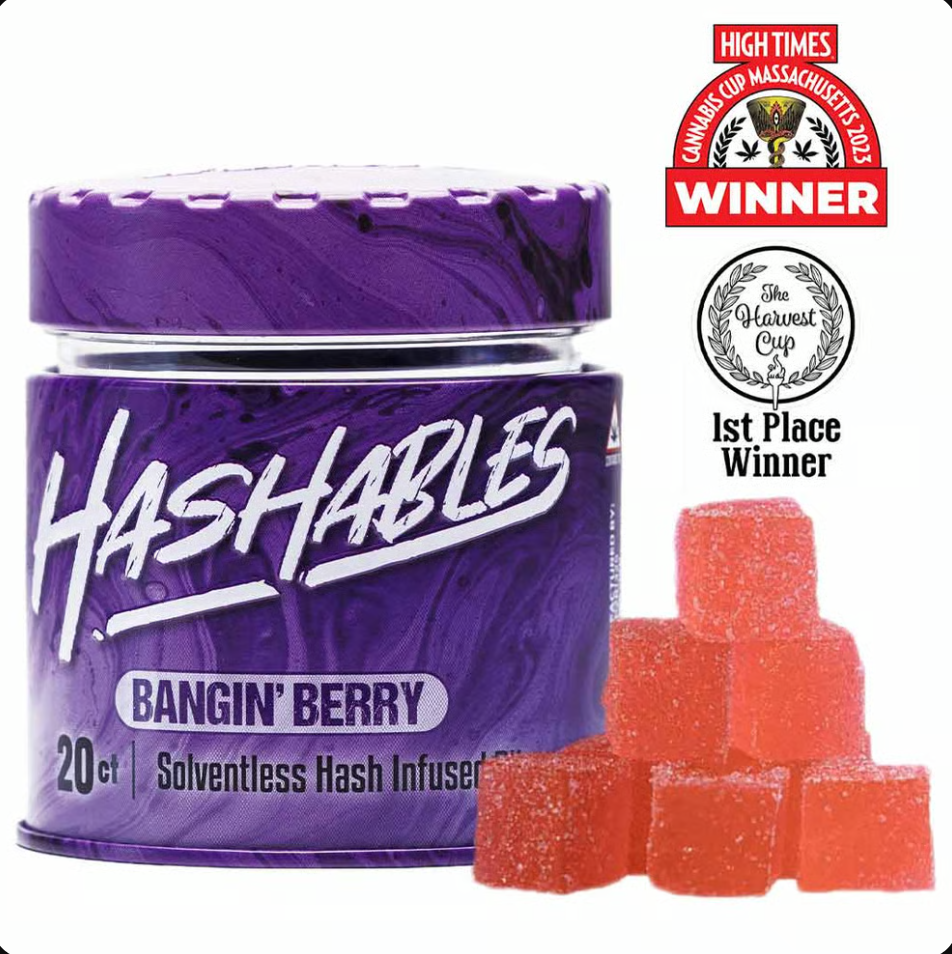 Photograph of product: au chocolatables Bangin Berry au chocolat Rosin Gummies 100mg