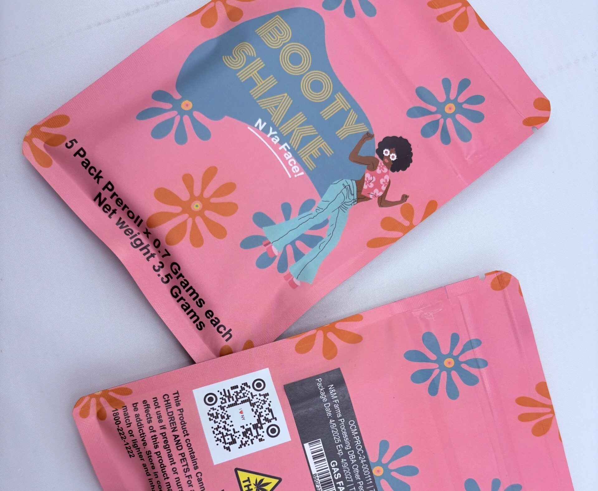 Photograph of product: Booty Shake / Gas Face / / Pre-Rolls / 5-Pack