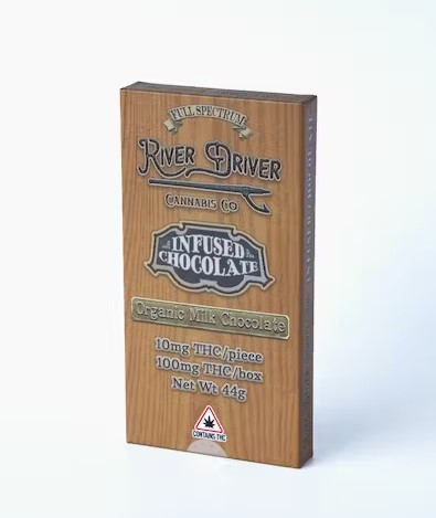 Photograph of product: Milk Chocolate Bar 100mg - AU River Driver