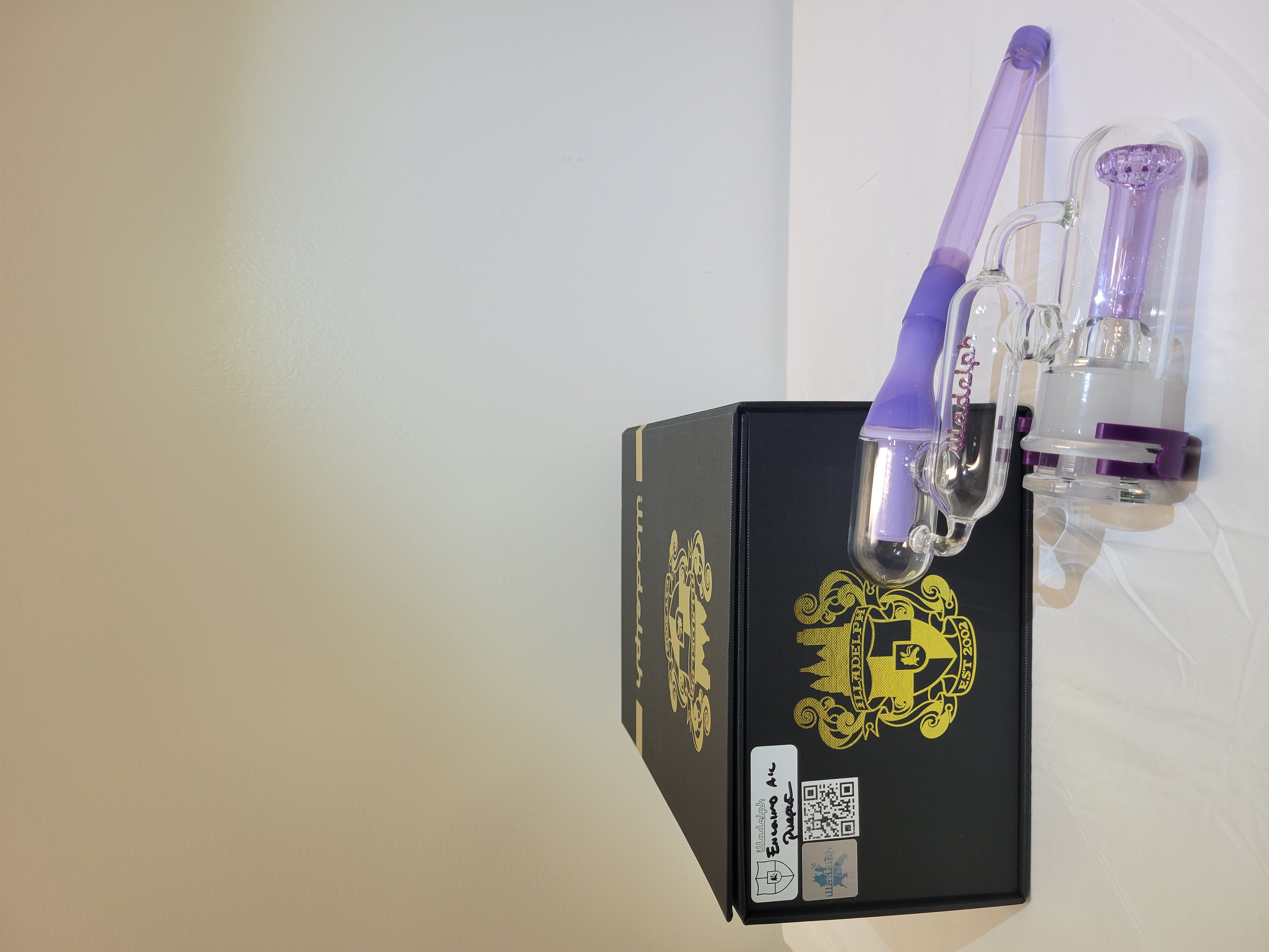 Photograph of product: Encalmo Ash Catcher Purple