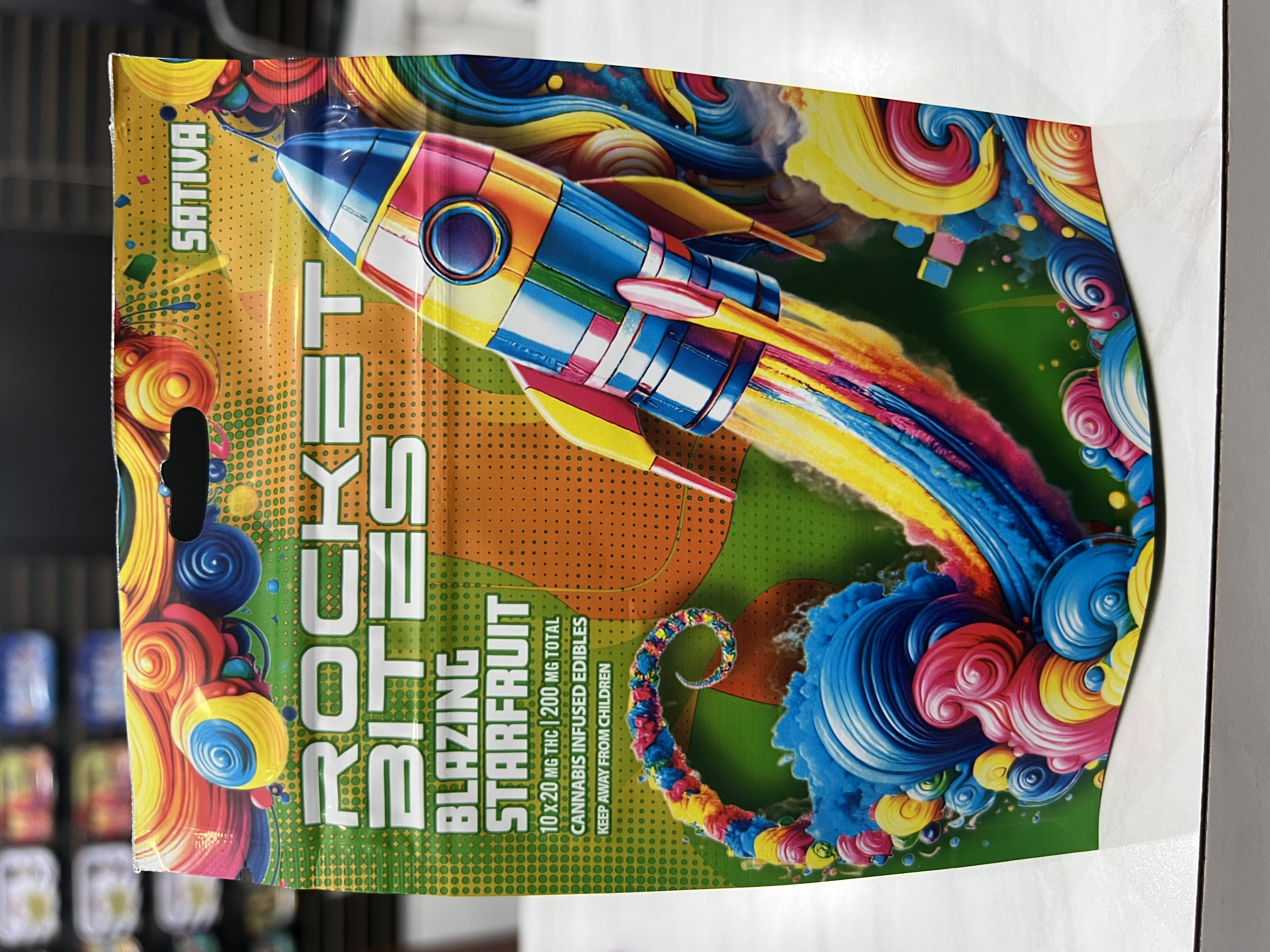 Photograph of product: Rocket Bites - Blazing Starfruit - 200MG