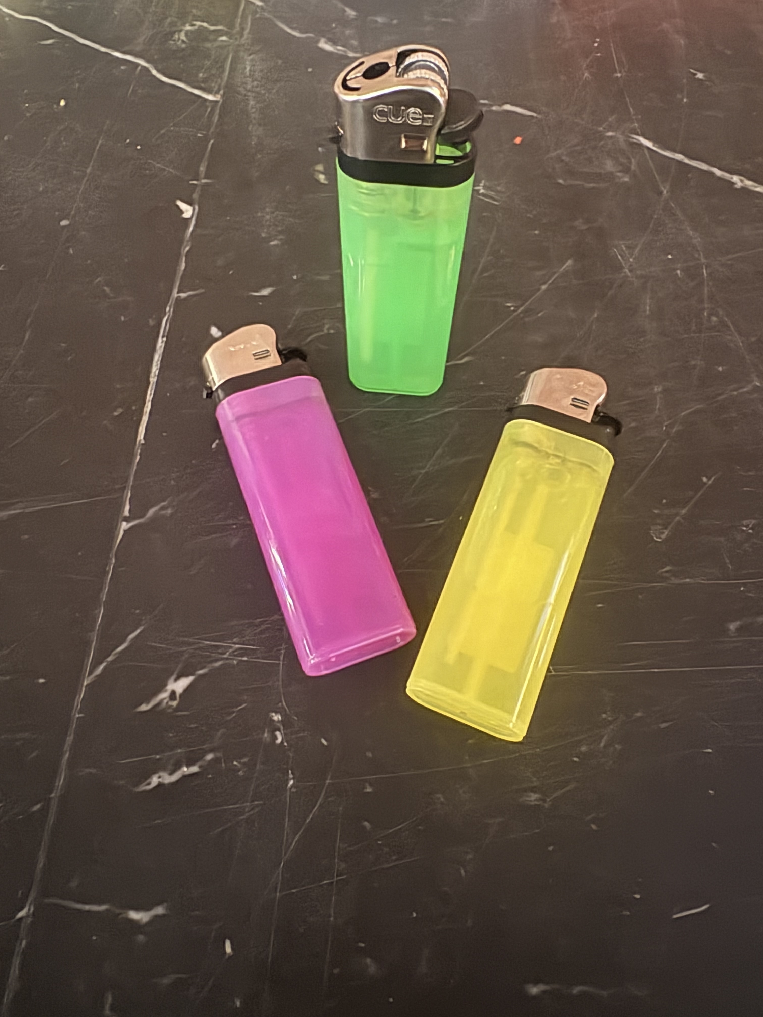 Photograph of product: Cue 2 Lighters