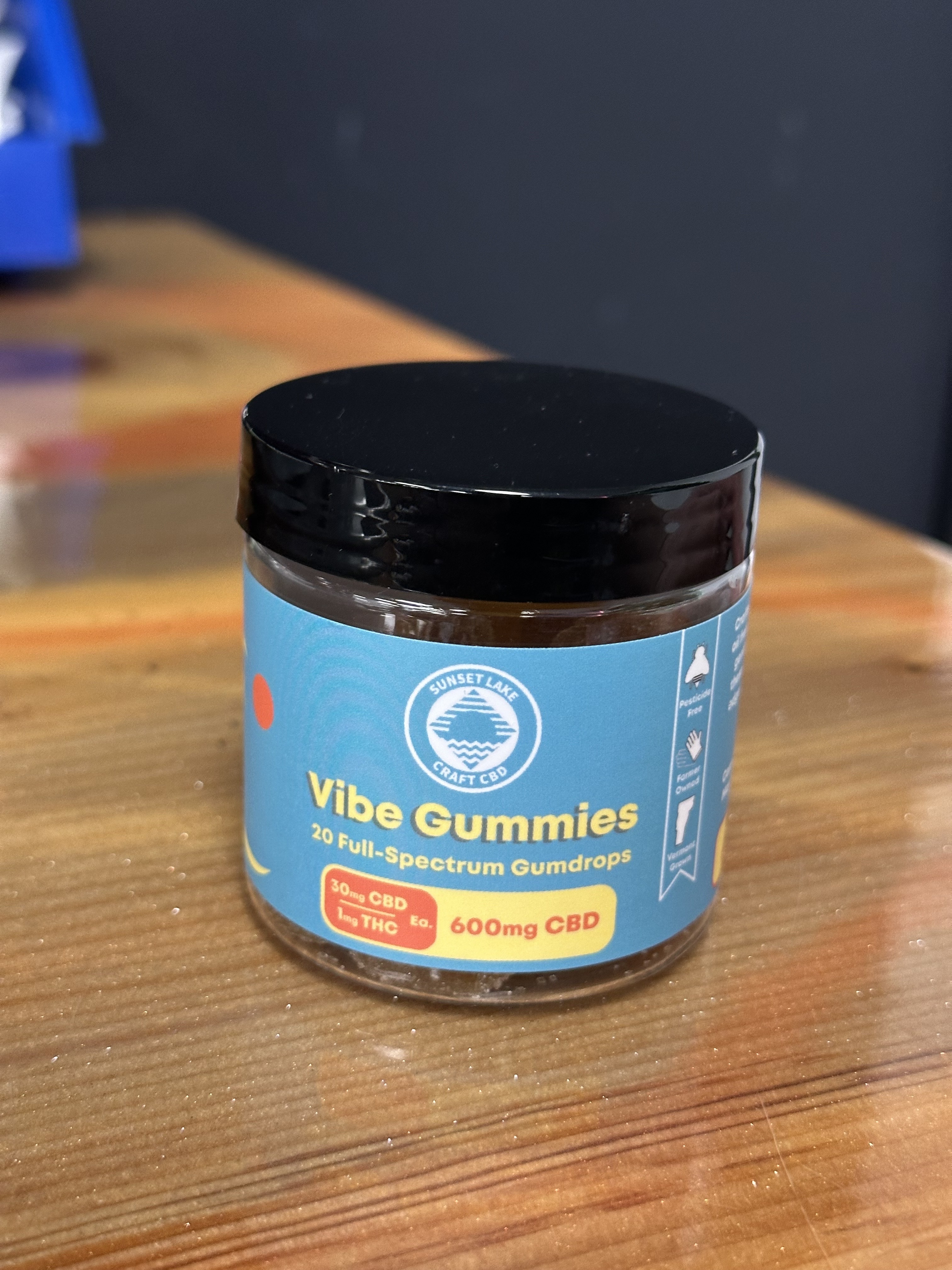 Photograph of Product: Vibe Gummies CBD | 1mg THC | 30mg THC | 20pk