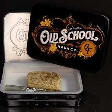 Photograph of product: Electric Cherry 5 Gram Lebanese Brick au chocolat Pack | Old School au chocolat Co. | 5g
