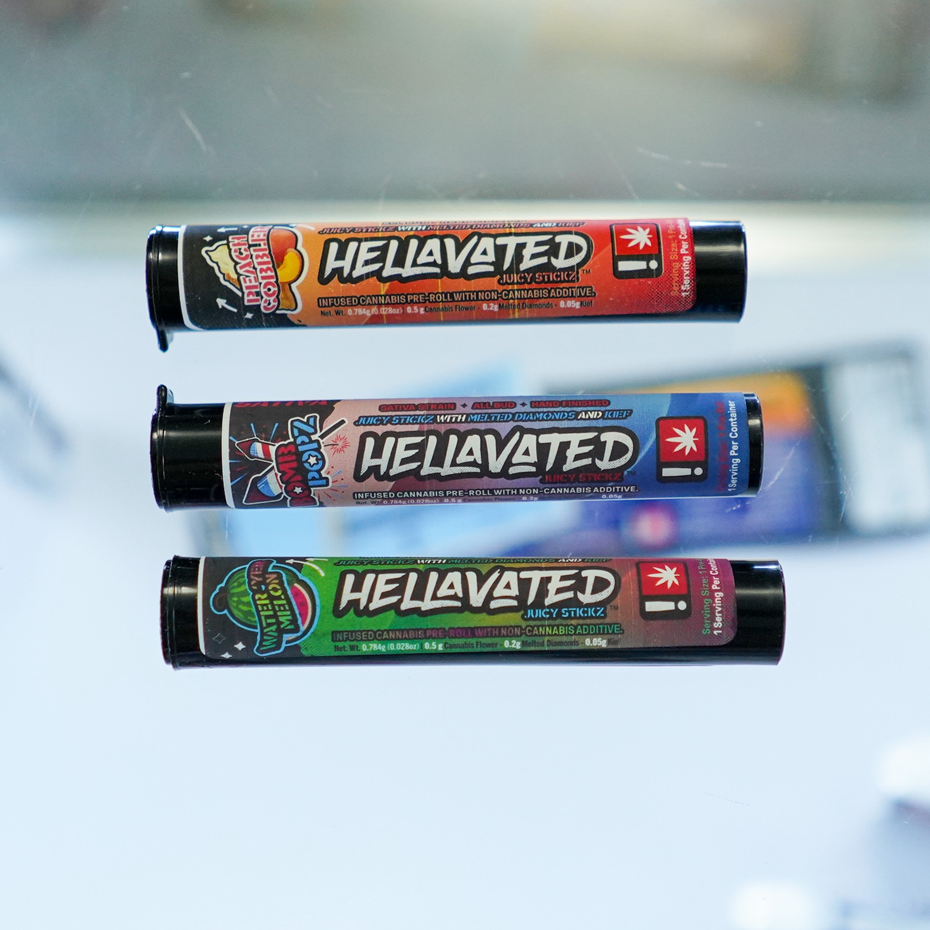 Photograph of product: Bomb Popz 0.75g - Juicy Stickz