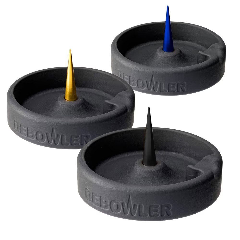 Photograph of product: Debowler Minimalist Silicone Ashtray 4.25