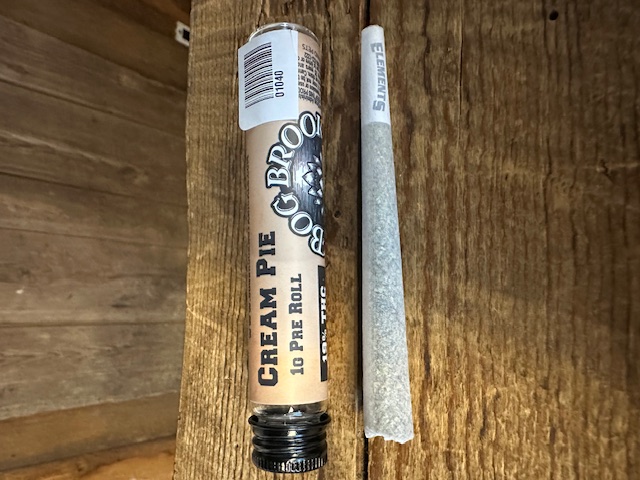 Photograph of product: Bog Brook Cream Pie pre roll