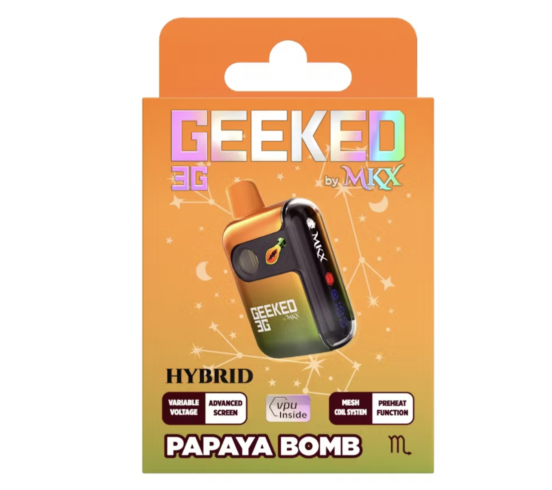 Photograph of product: GEEKED: Papaya Bomb 3G Vape Disposable