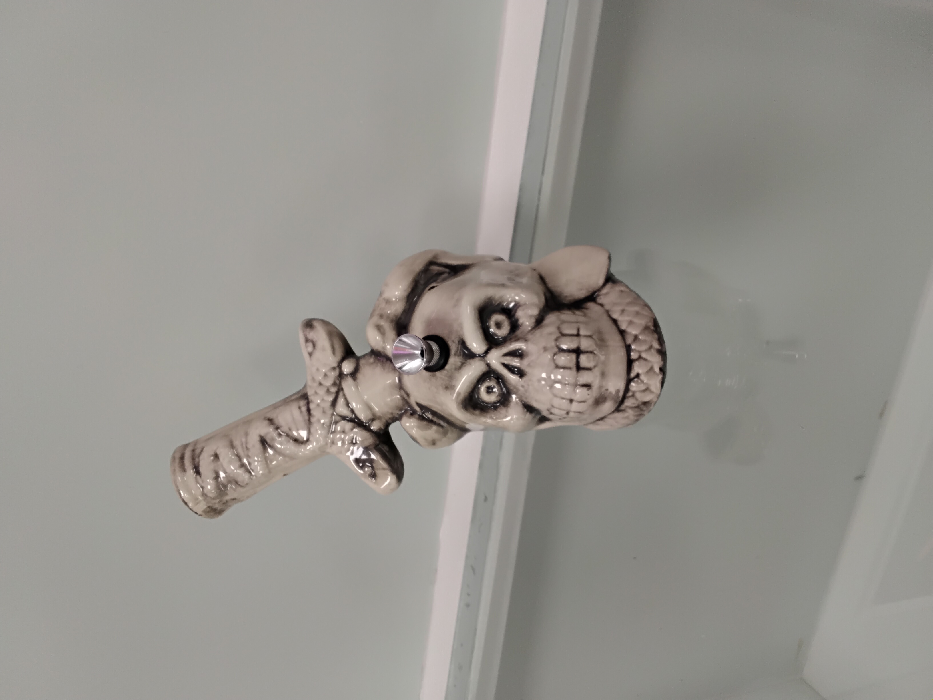 Photograph of product: Doomskull Waterpipe