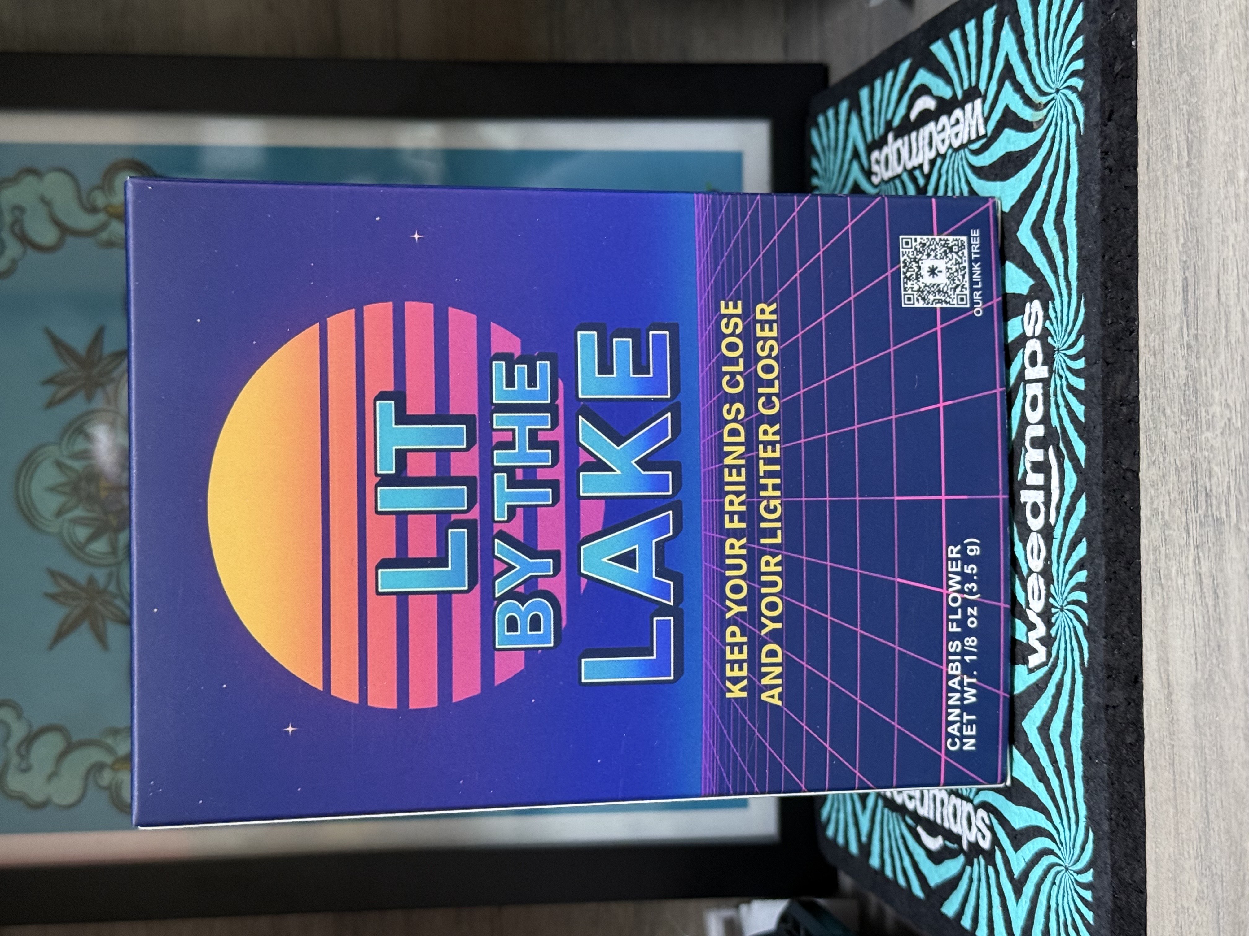 Photograph of product: Lit By The Lake Flower - Twerkquake - 3.5g