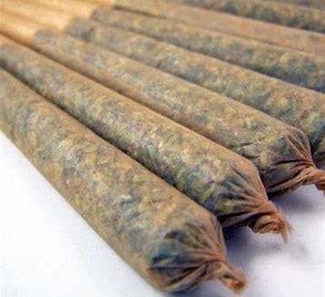 Photograph of product: 0.5G DEVIL DRIVER STIX PRE-ROLL 10-PACK