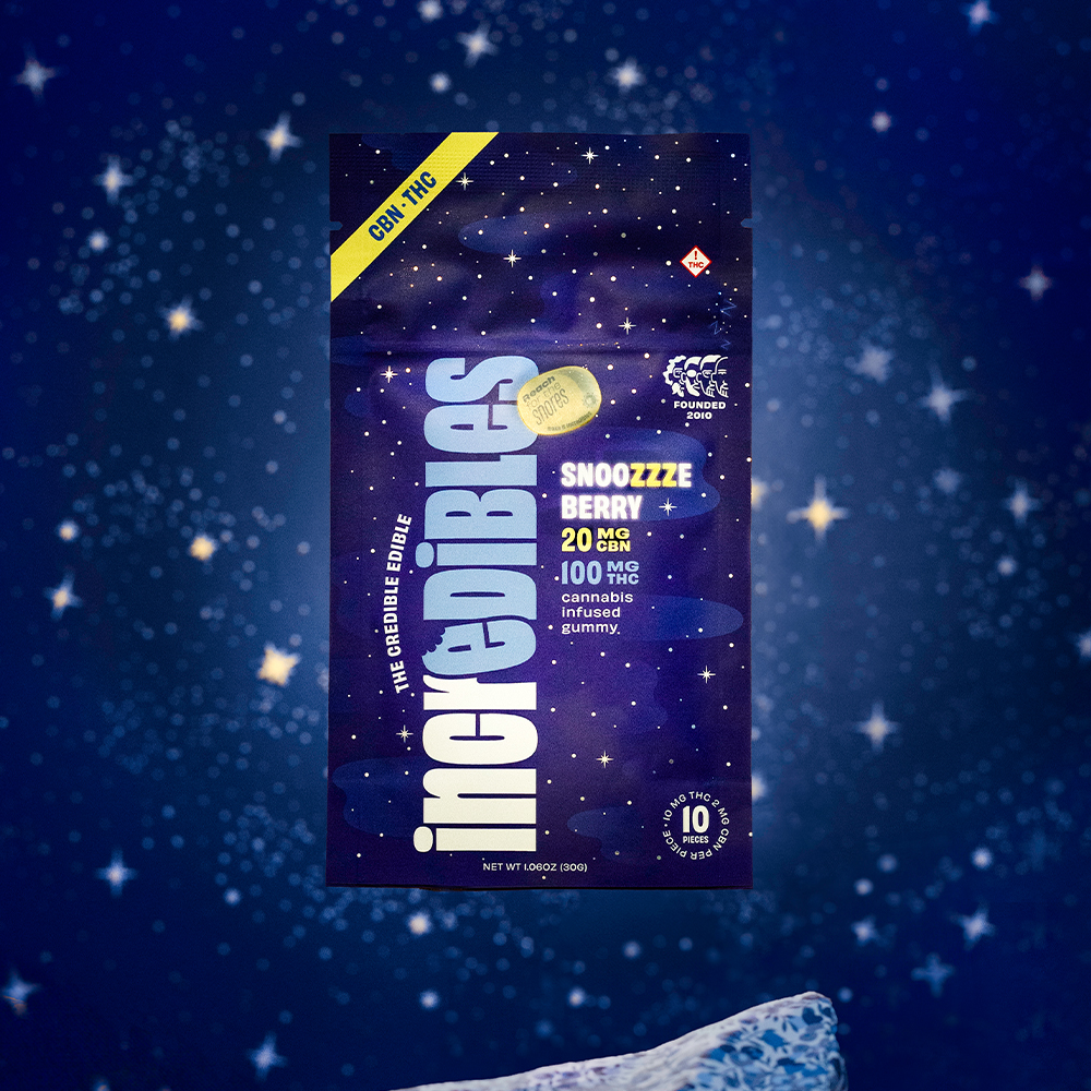 Photograph of product: Incredibles | Snoozzzeberry 5:1 (TH-oui:CBN) Bites | 10 Pack (100mg)